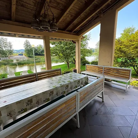 Ela 別荘 プリイェドル