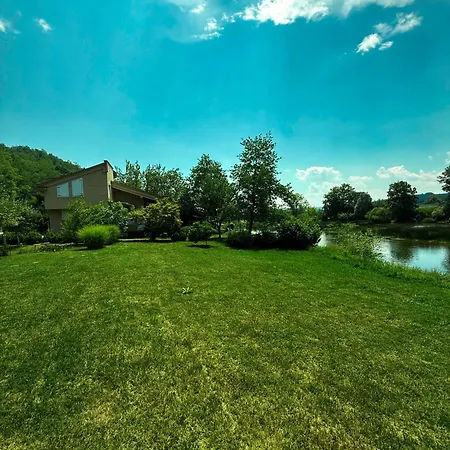 Ela 펜션 프리제도르